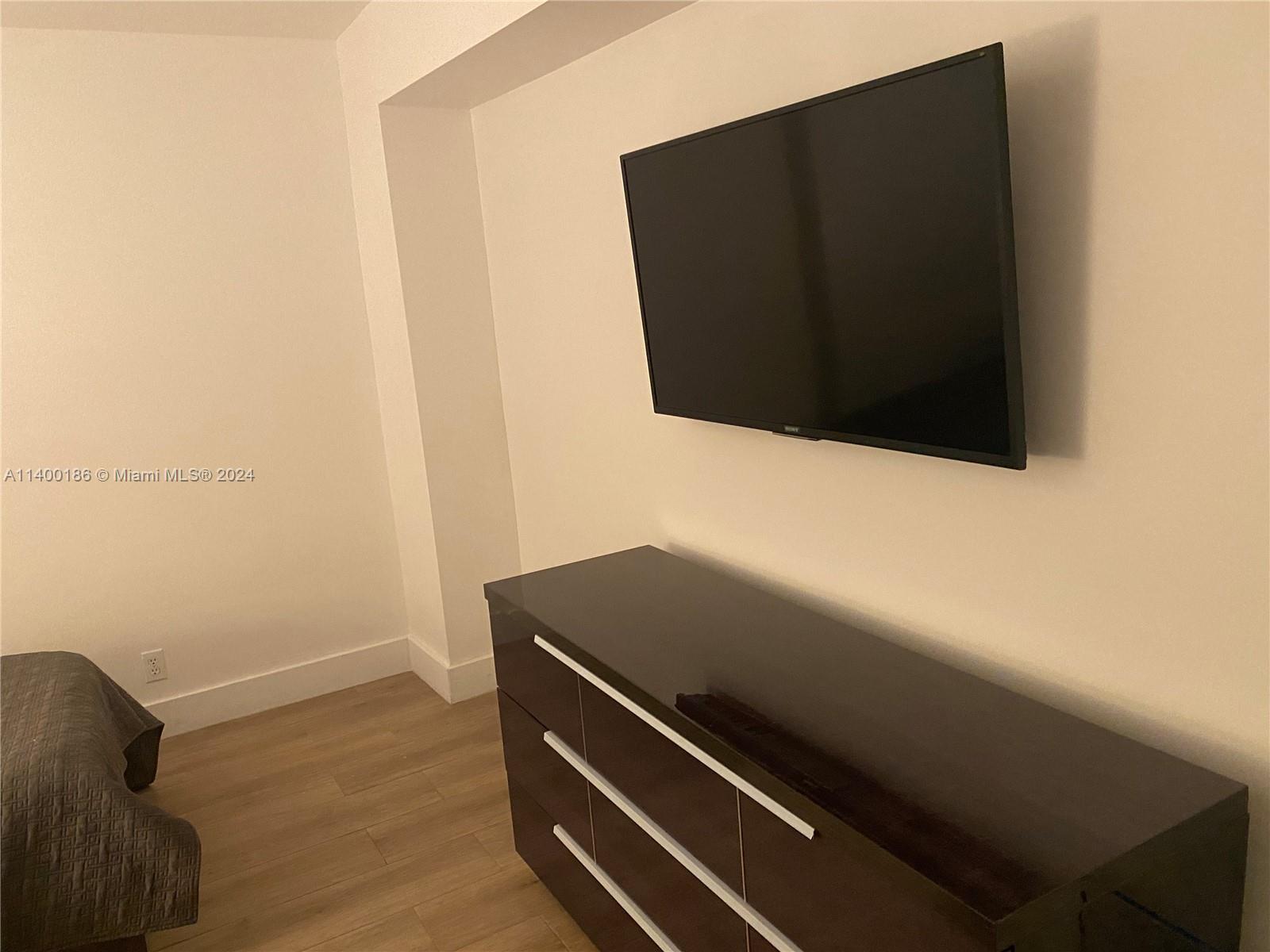 ARLEN HOUSE EAST CONDO - Residential Lease