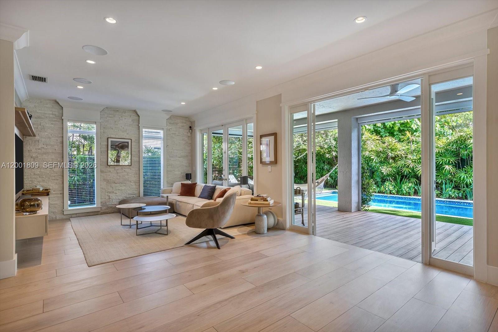 CAMNER GABLES 2ND ADDN - Residential