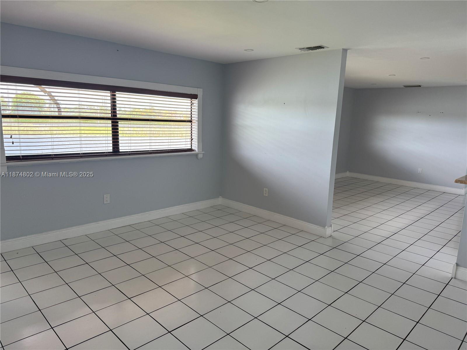 PLAYA LAGO CONDO PH II - Residential