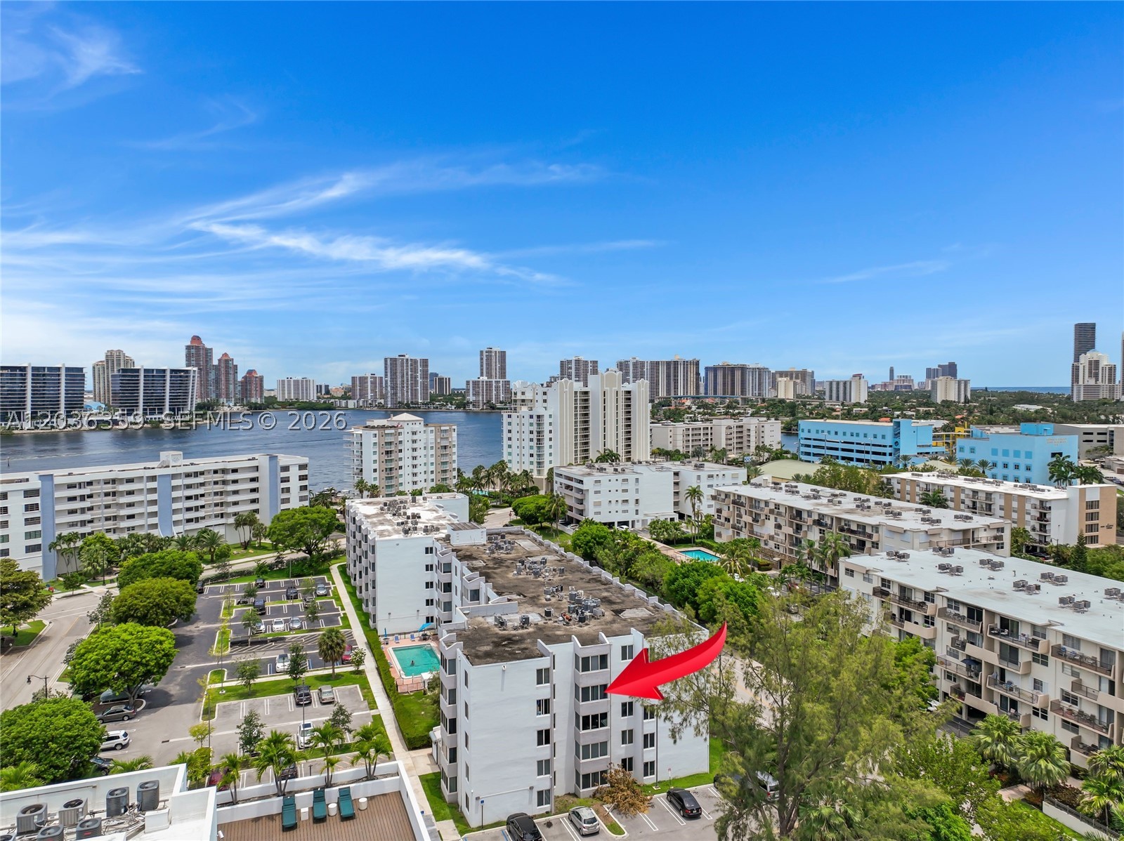 CARIBBEAN BREEZE CONDO - Residential
