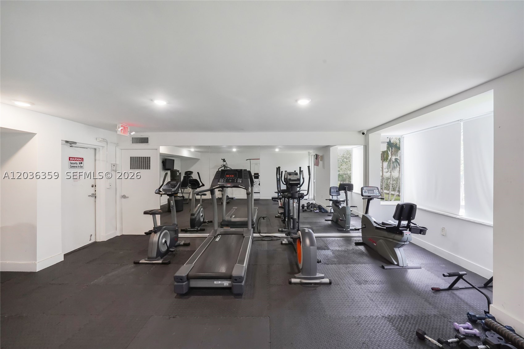 CARIBBEAN BREEZE CONDO - Residential