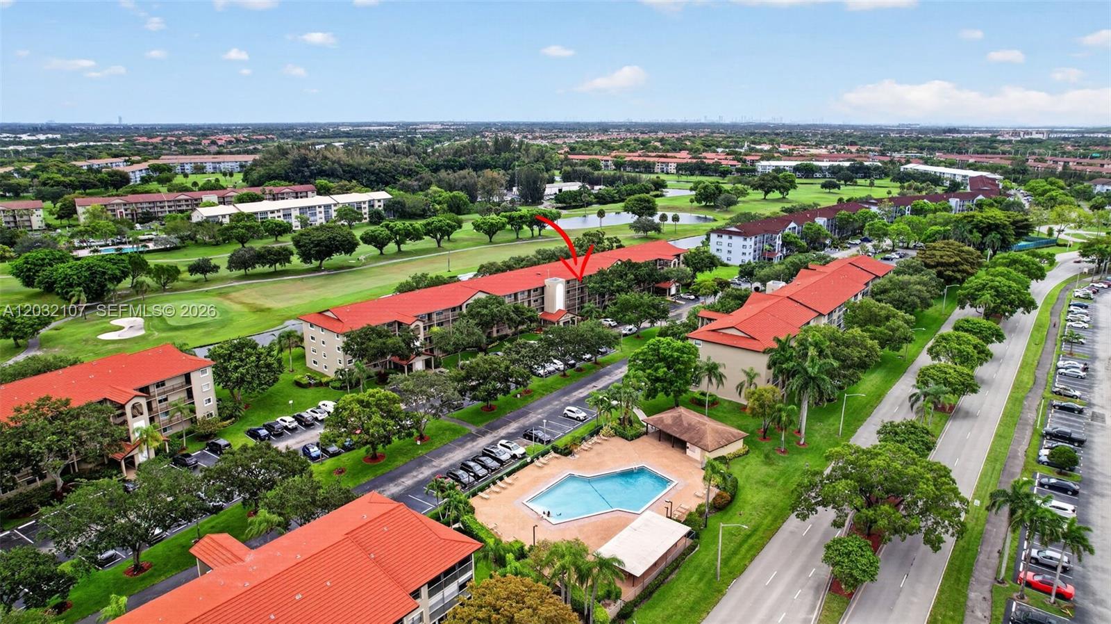 CAMBRIDGE AT CENTURY - Residential