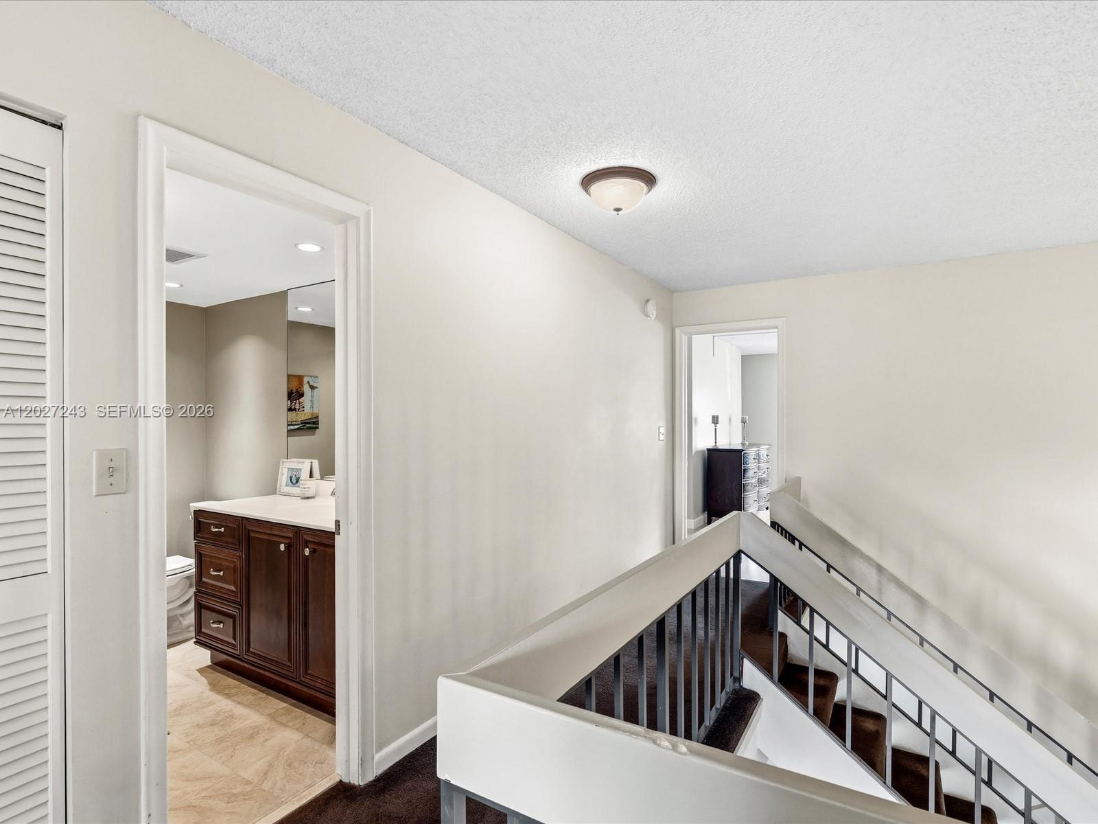 VILLAS OF SHERIDAN CONDO - Residential