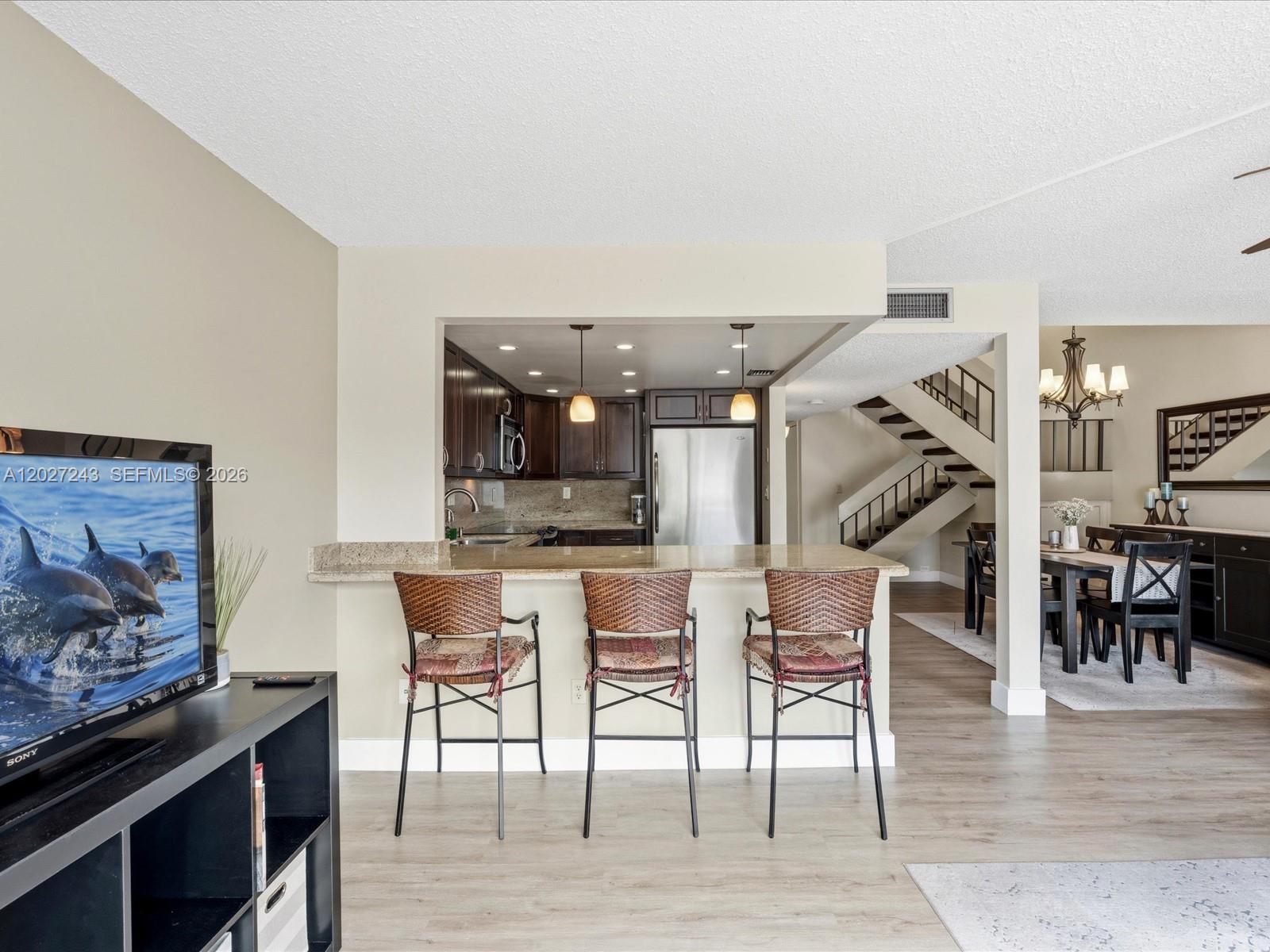 VILLAS OF SHERIDAN CONDO - Residential