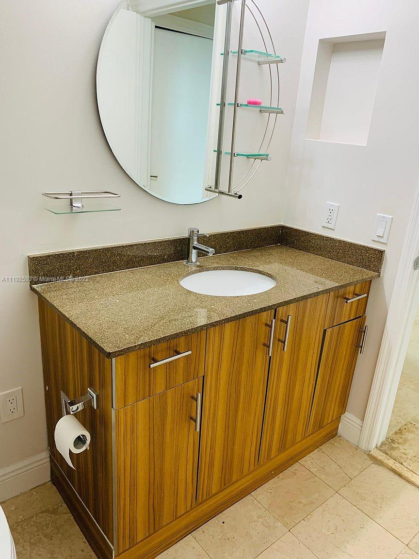 63 NOBE CONDO - Residential Lease