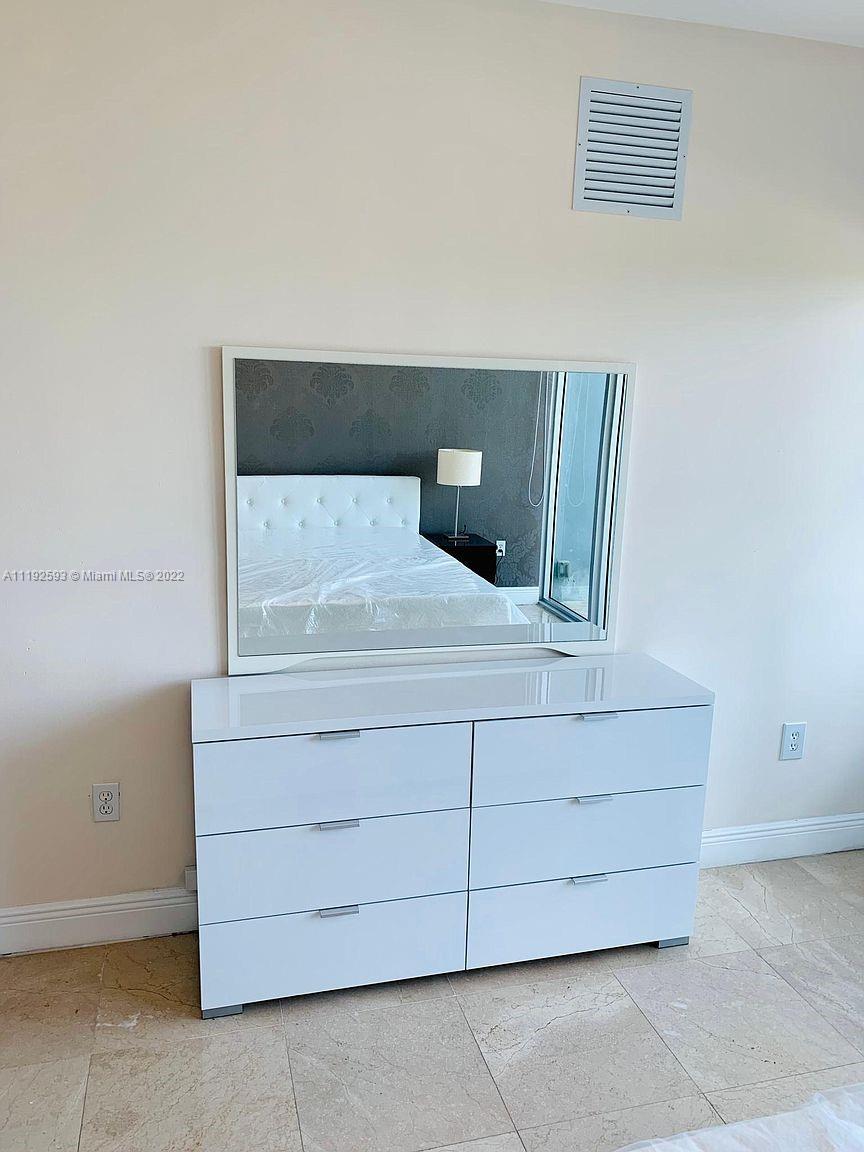 63 NOBE CONDO - Residential Lease