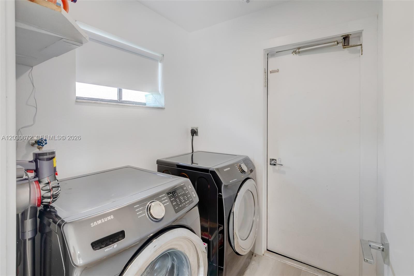 WELLEBY UNIT EIGHT - Residential