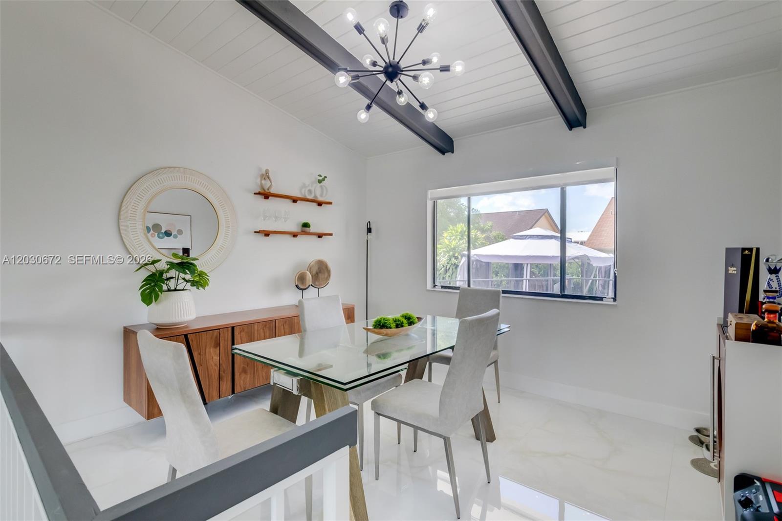 WELLEBY UNIT EIGHT - Residential