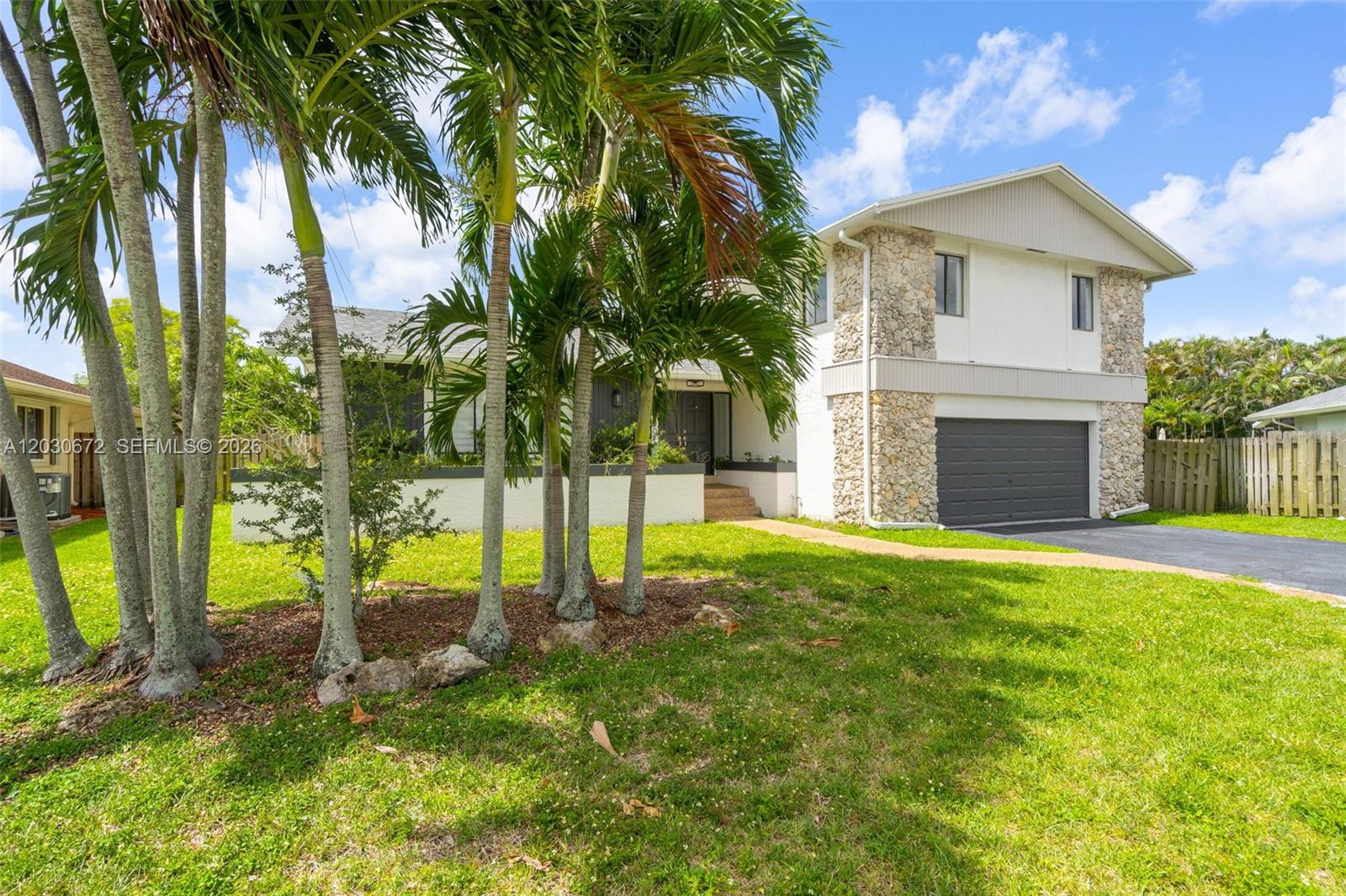 WELLEBY UNIT EIGHT - Residential
