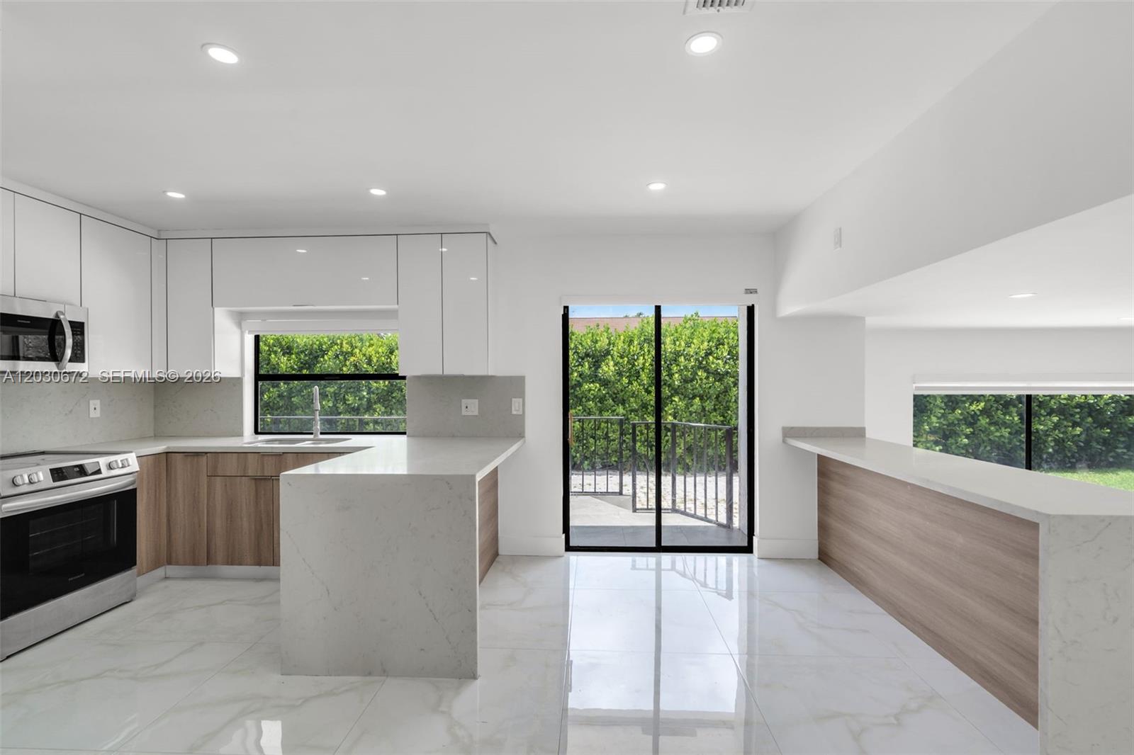 WELLEBY UNIT EIGHT - Residential