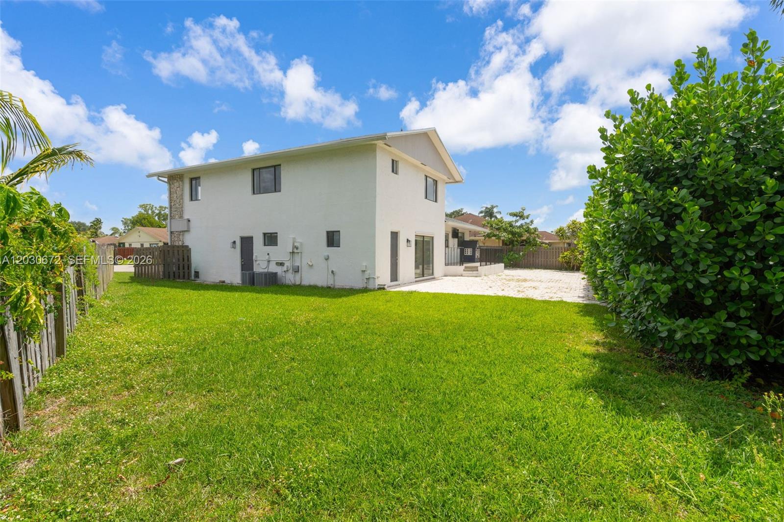 WELLEBY UNIT EIGHT - Residential
