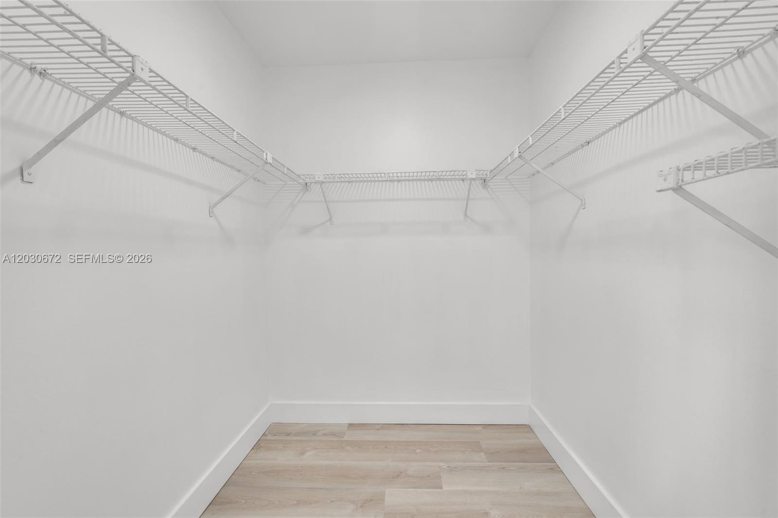 WELLEBY UNIT EIGHT - Residential