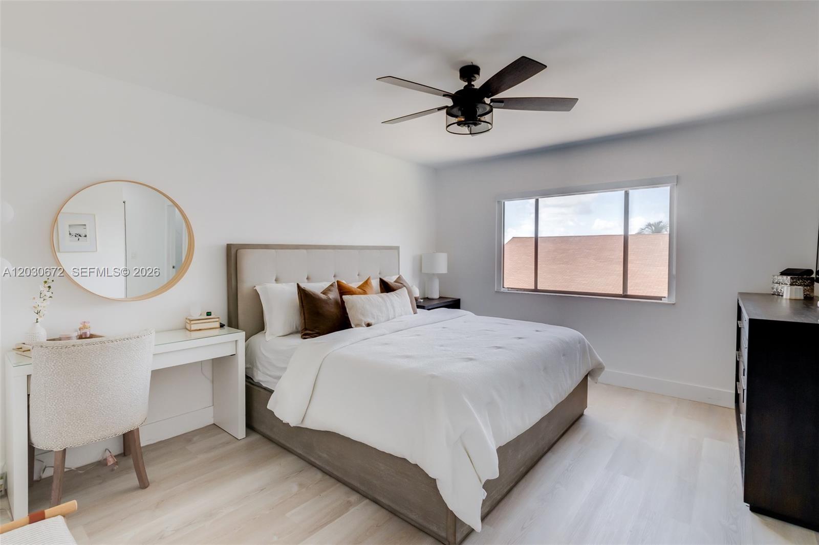 WELLEBY UNIT EIGHT - Residential