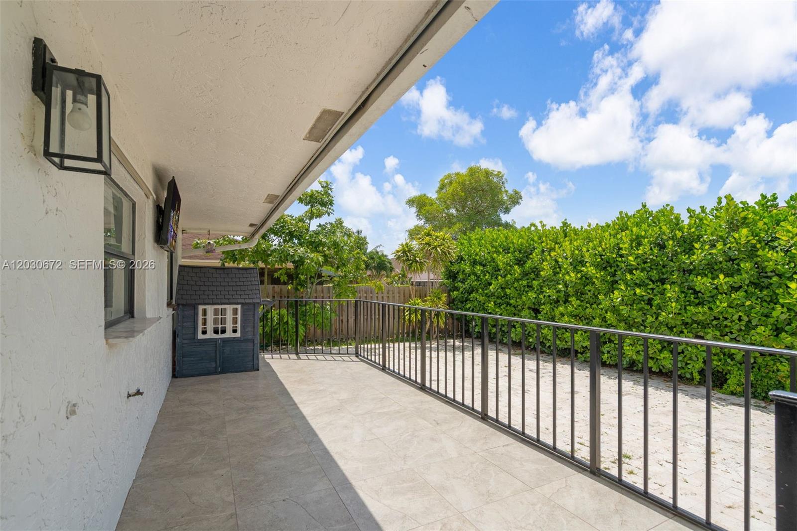 WELLEBY UNIT EIGHT - Residential