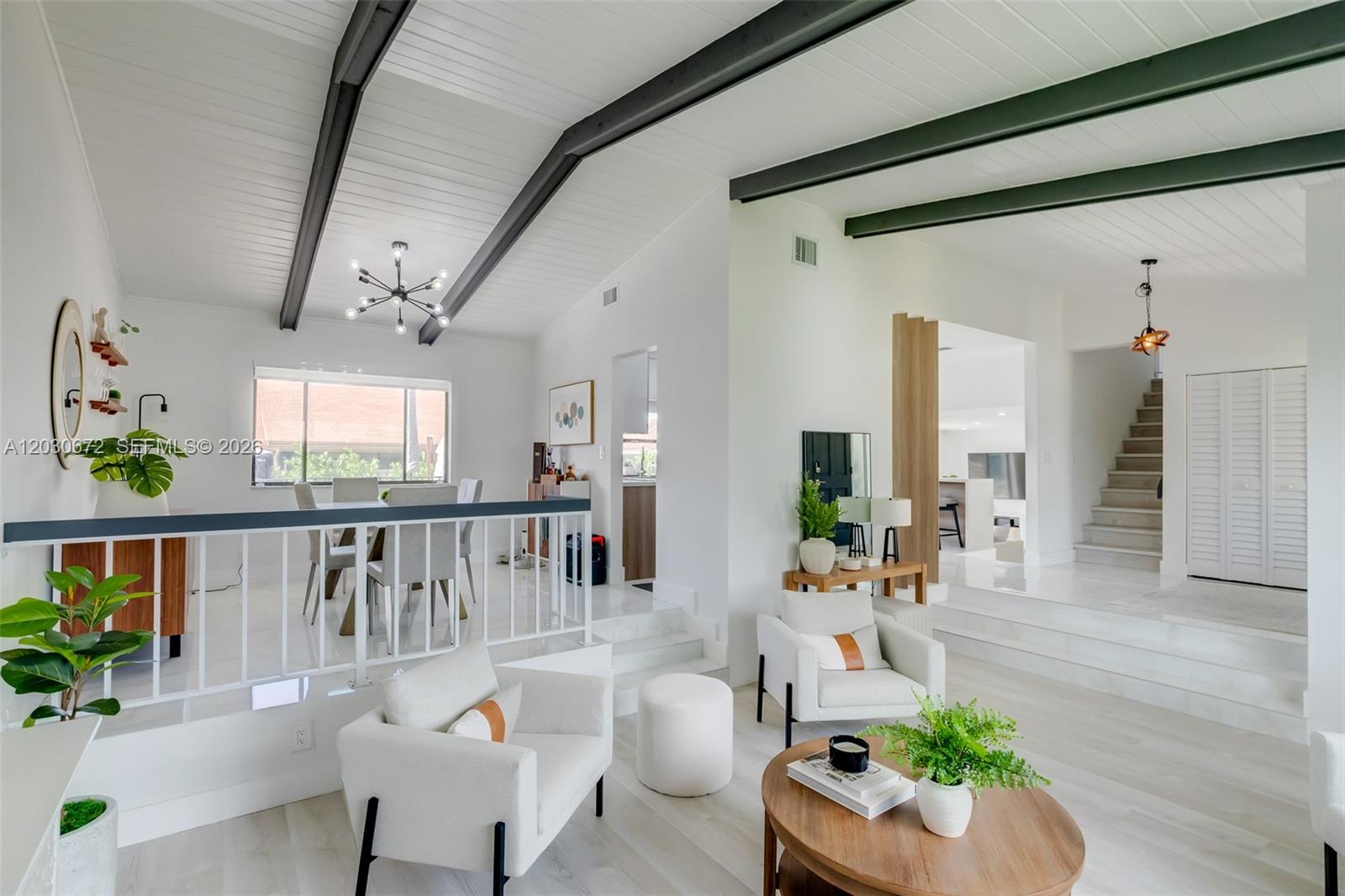 WELLEBY UNIT EIGHT - Residential