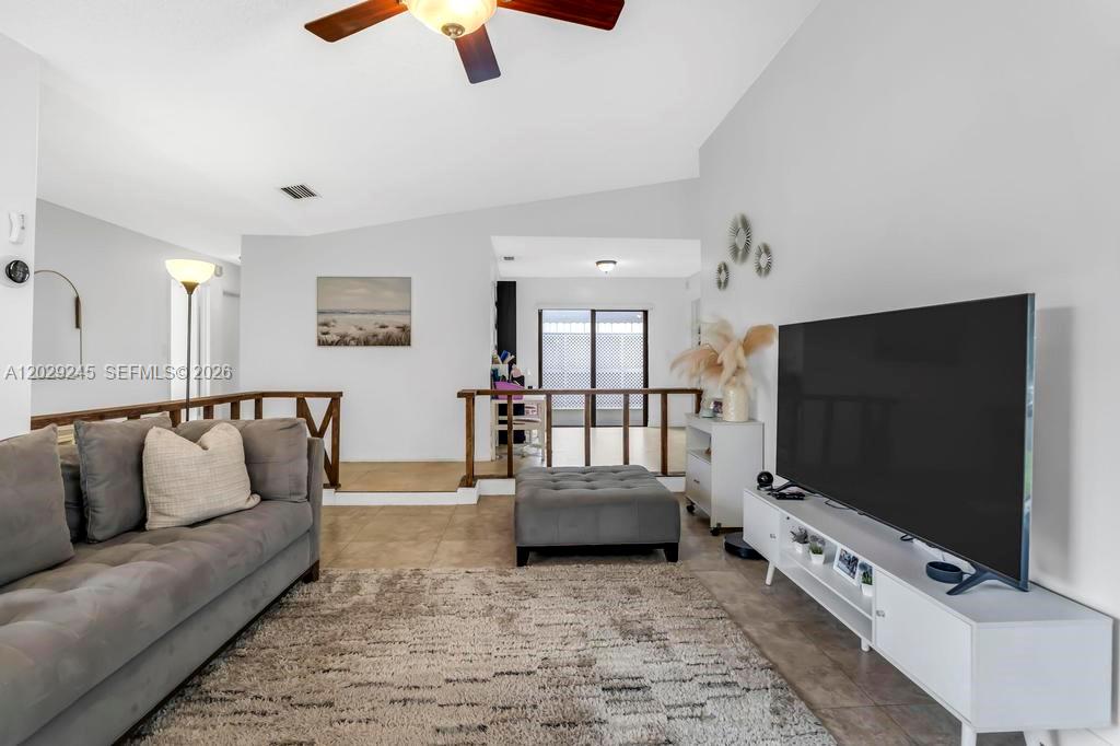 JACARANDA PARCEL 338 - Residential