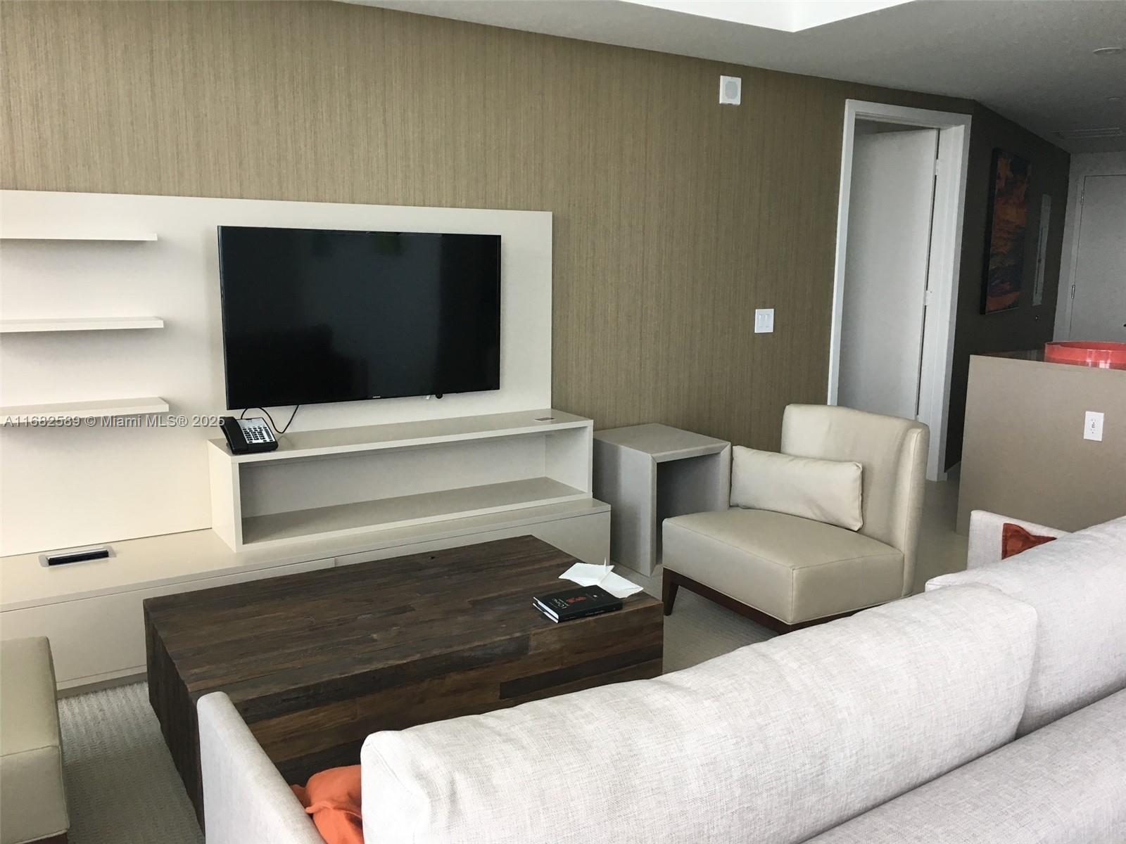 4111 SOUTH OCEAN DRIVE CO - Residential