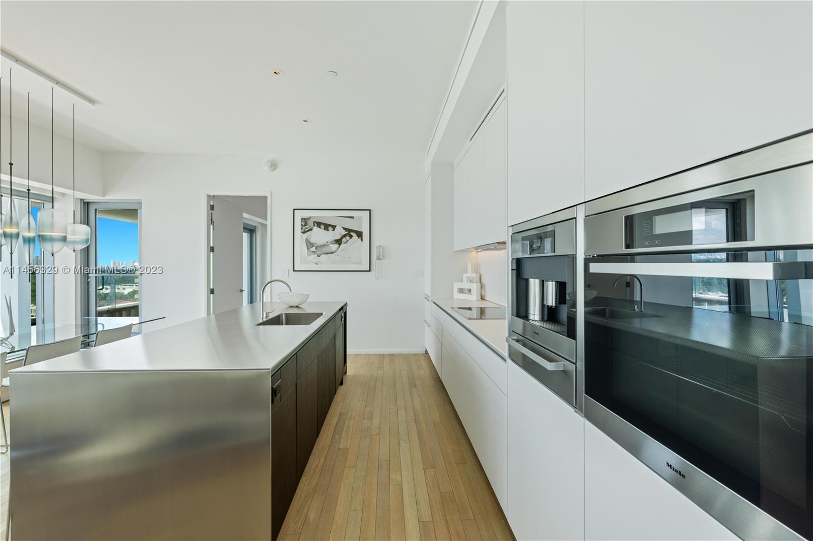2901 COLLINS CONDO - Residential