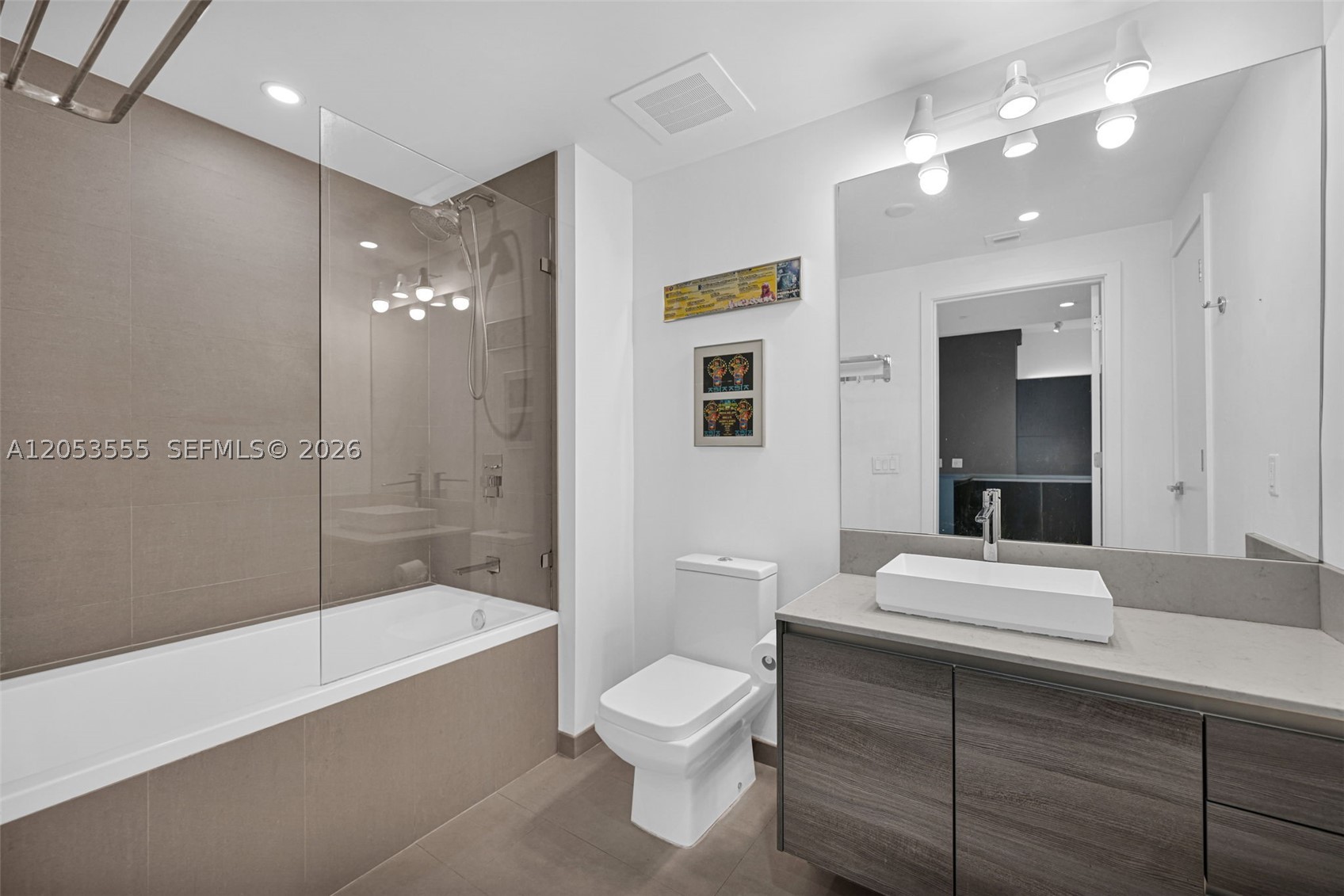 THE BONDO (1080 BRICKELL) - Residential