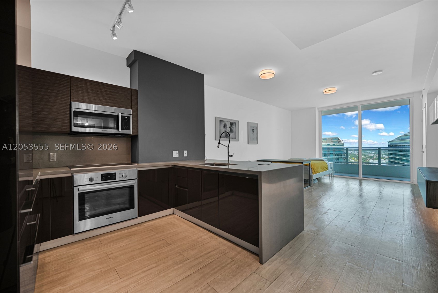 THE BONDO (1080 BRICKELL) - Residential