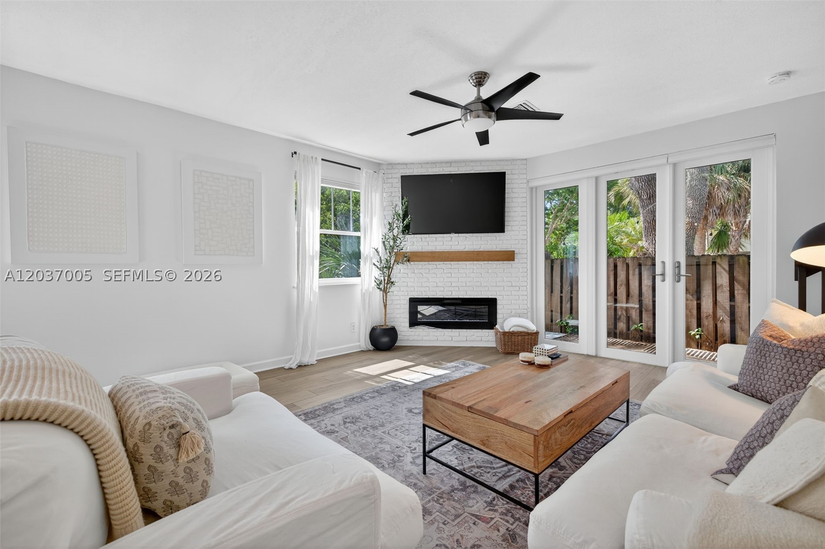 WAVERLY PLACE - Residential Lease