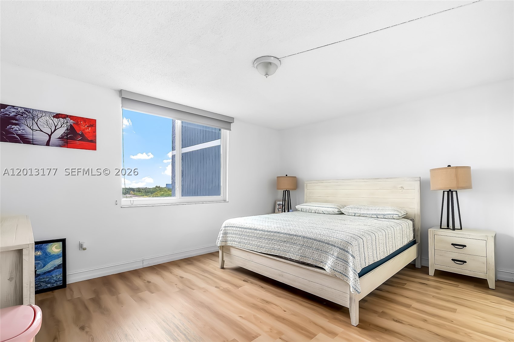 Hillcrest East 20 - Residential