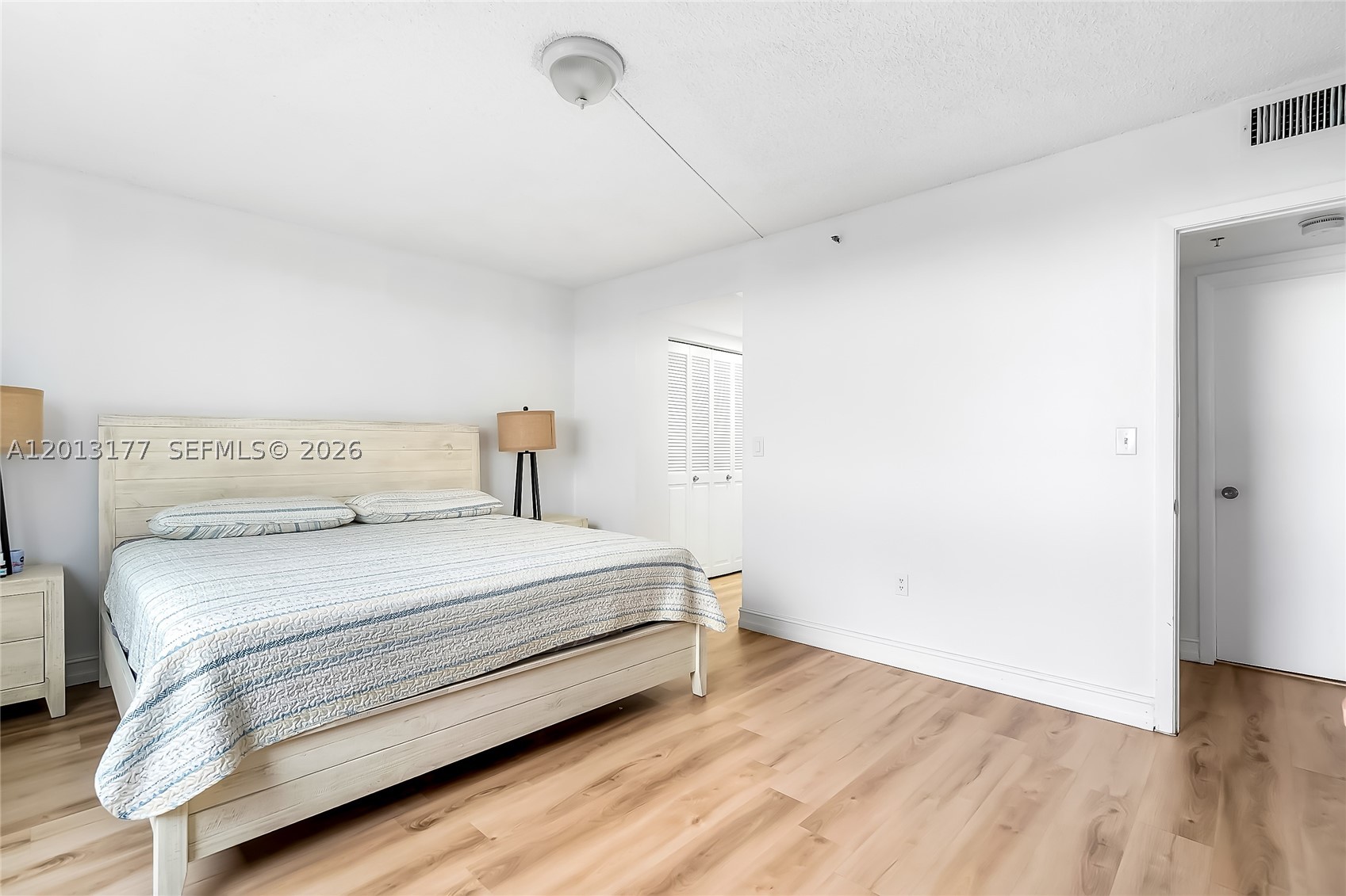 Hillcrest East 20 - Residential