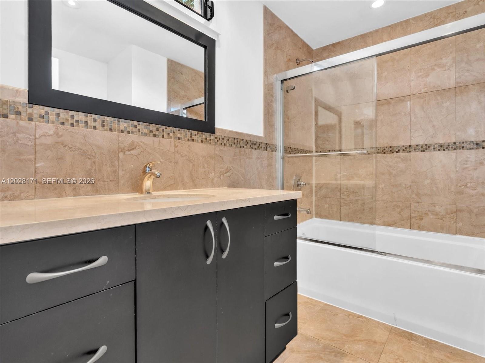 ROCK CREEK PHASE TWO - Residential Lease