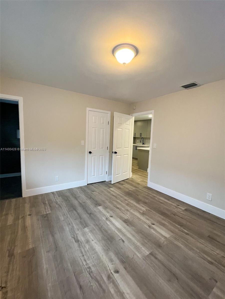 ROSE PK THIRD ADDN - Residential