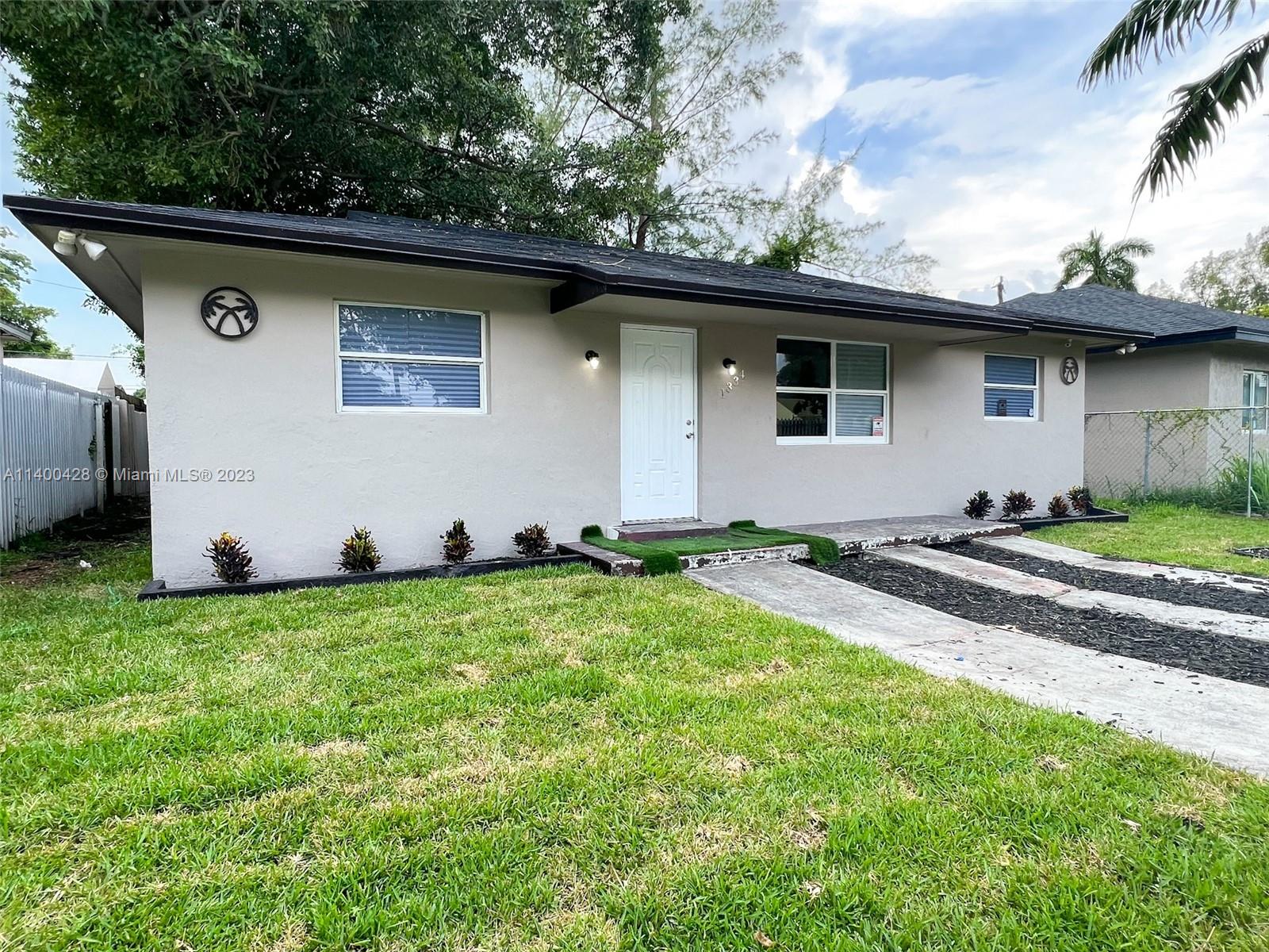 ROSE PK THIRD ADDN - Residential