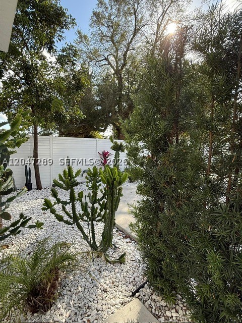 HIALEAH HEIGHTS - Residential