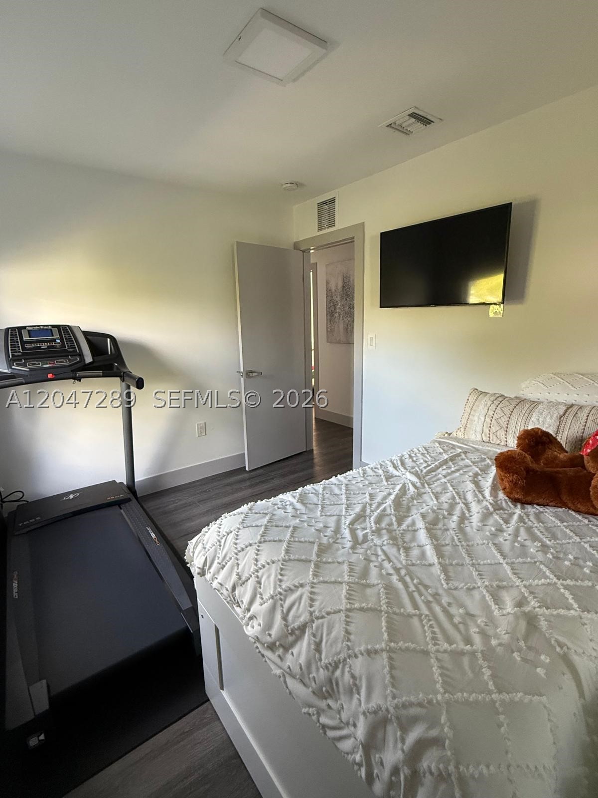 HIALEAH HEIGHTS - Residential