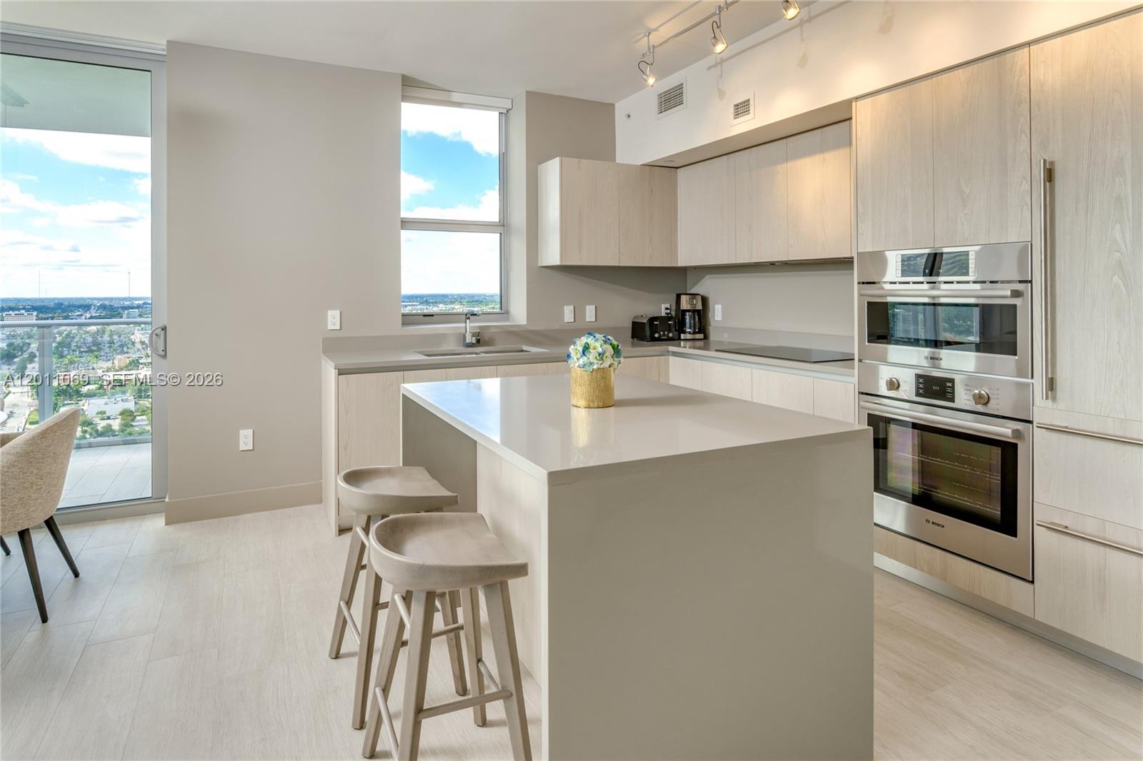 4010 SOUTH OCEAN CONDO HO - Residential