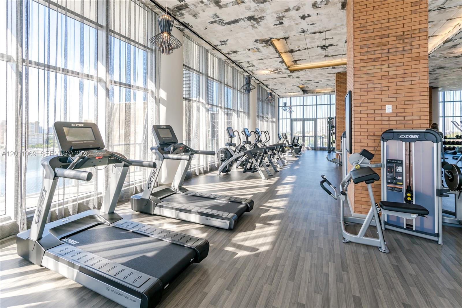 4010 SOUTH OCEAN CONDO HO - Residential