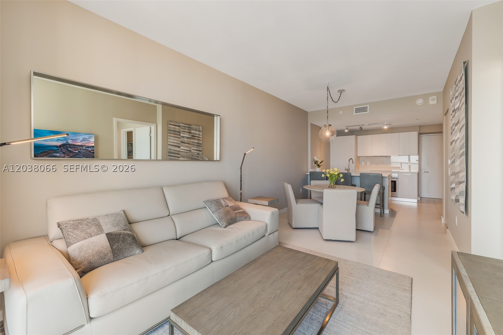PARAISO BAYVIEWS CONDO - Residential