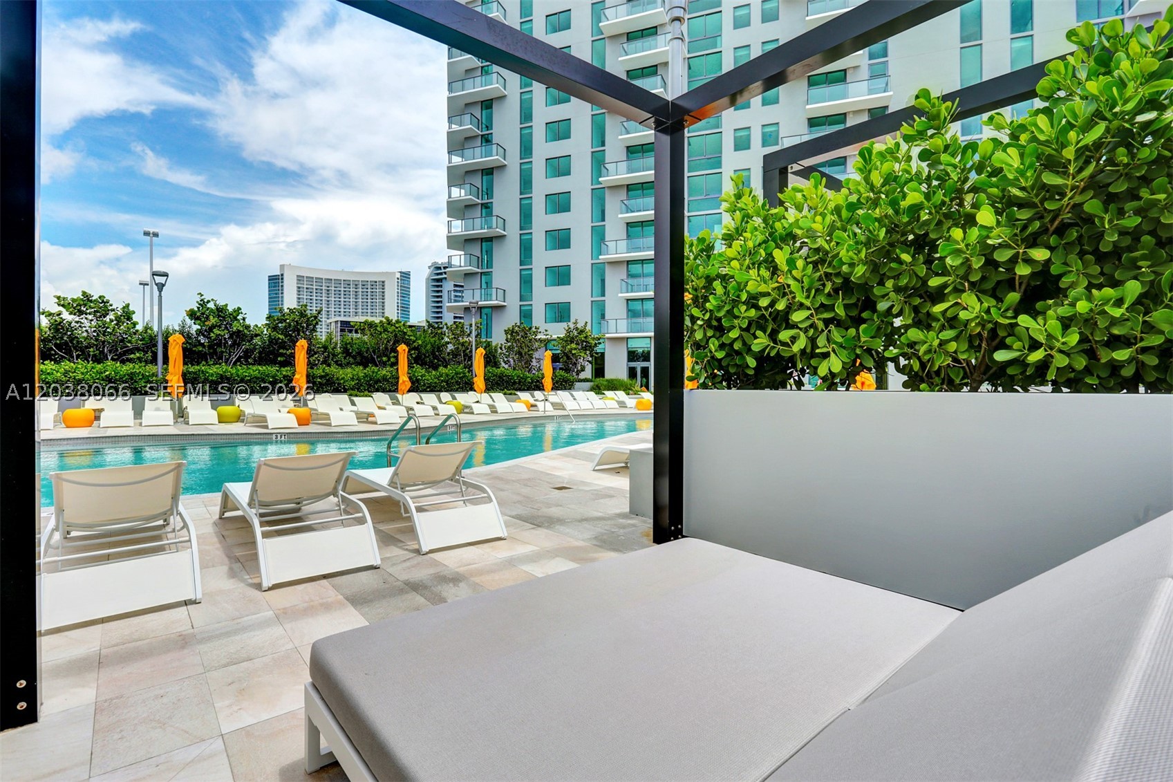 PARAISO BAYVIEWS CONDO - Residential