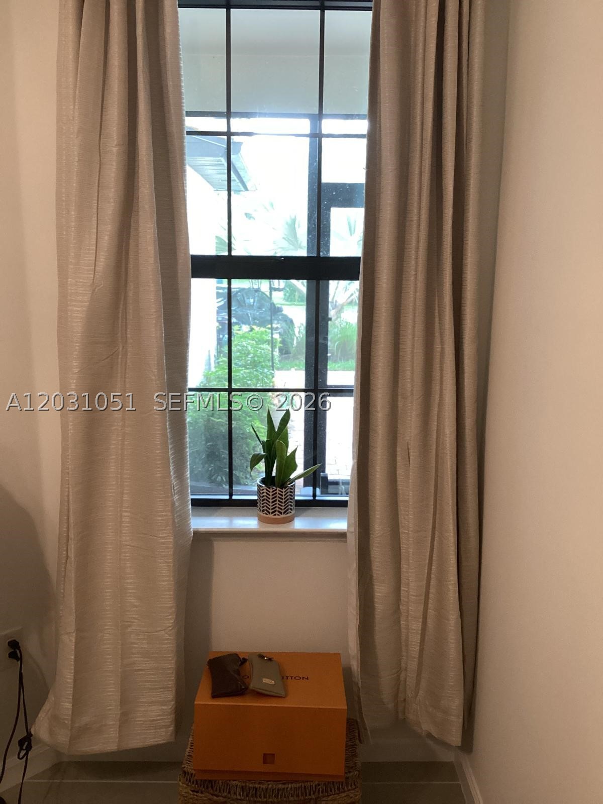 484742 - MAYFLOWER WAY SEC - Residential Lease