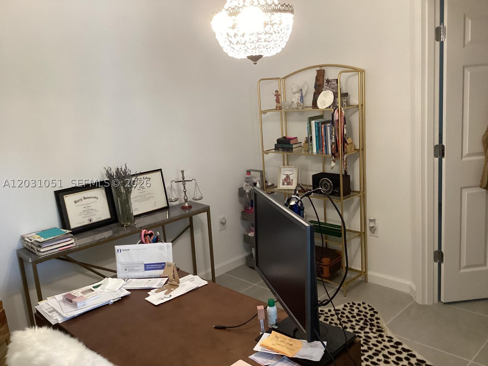 484742 - MAYFLOWER WAY SEC - Residential Lease