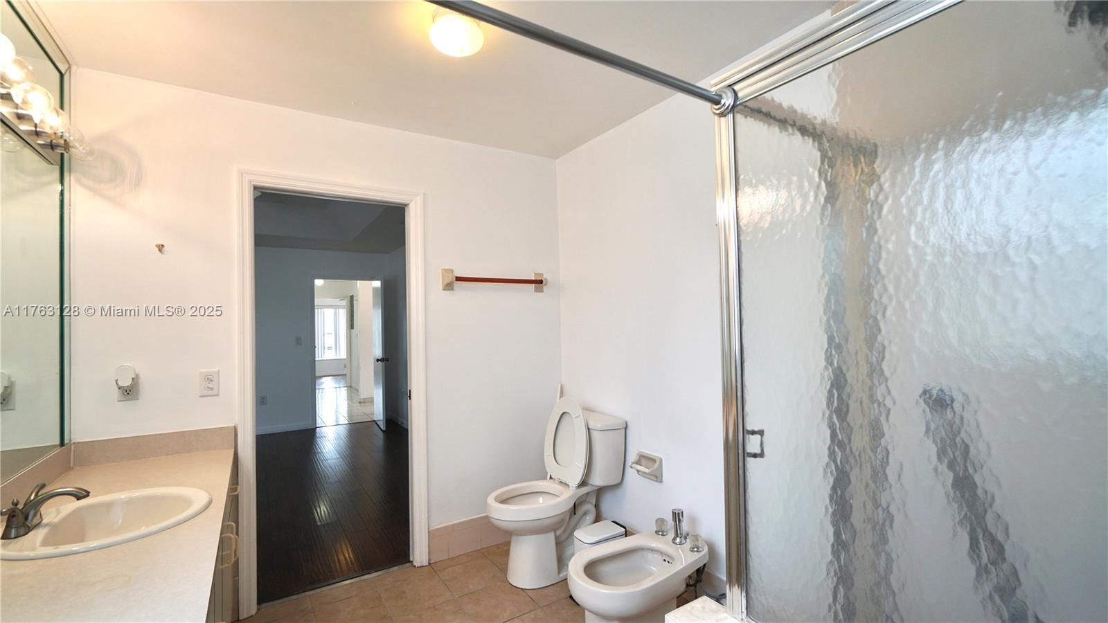 SHOMA HOMES AT KENDALL - Residential Lease