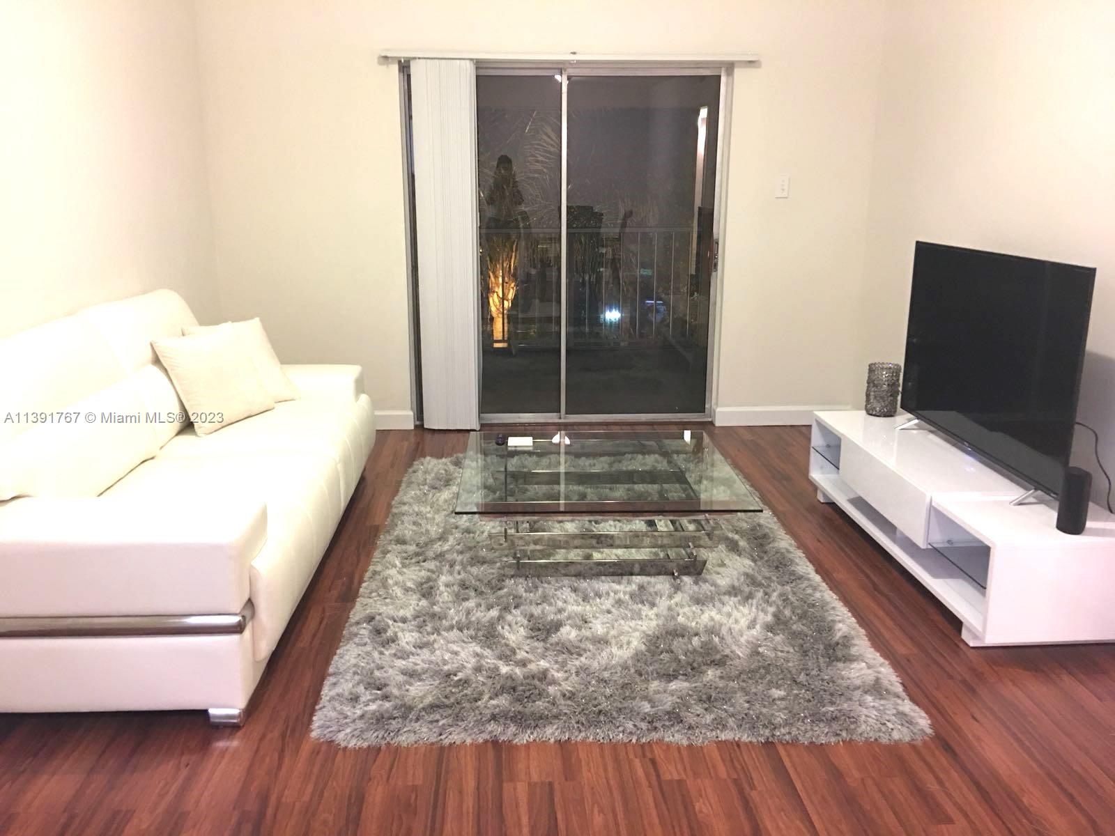 HAMMOCKS TRAILS CONDO - Residential Lease
