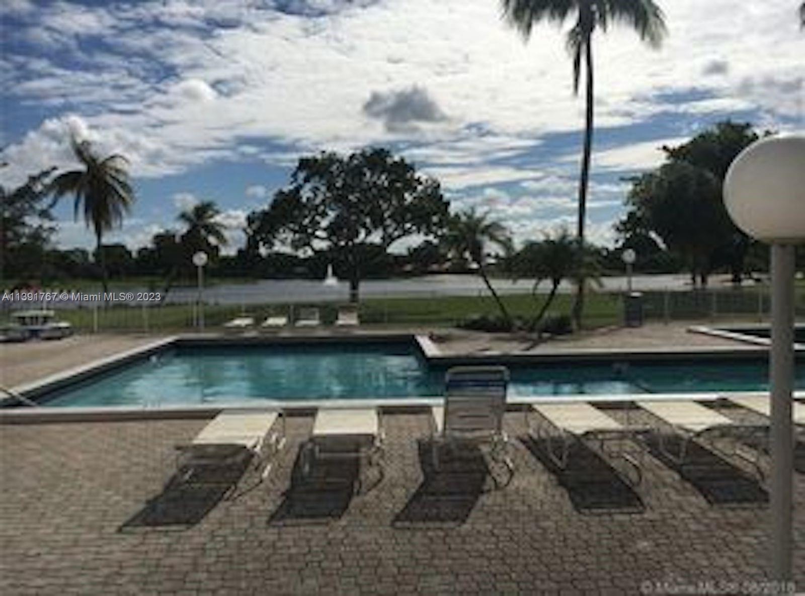 HAMMOCKS TRAILS CONDO - Residential Lease