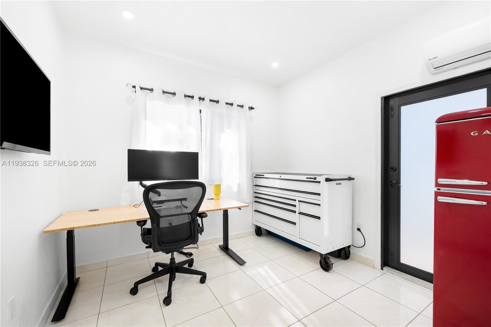 ROYAL GARDEN ESTATES - Residential