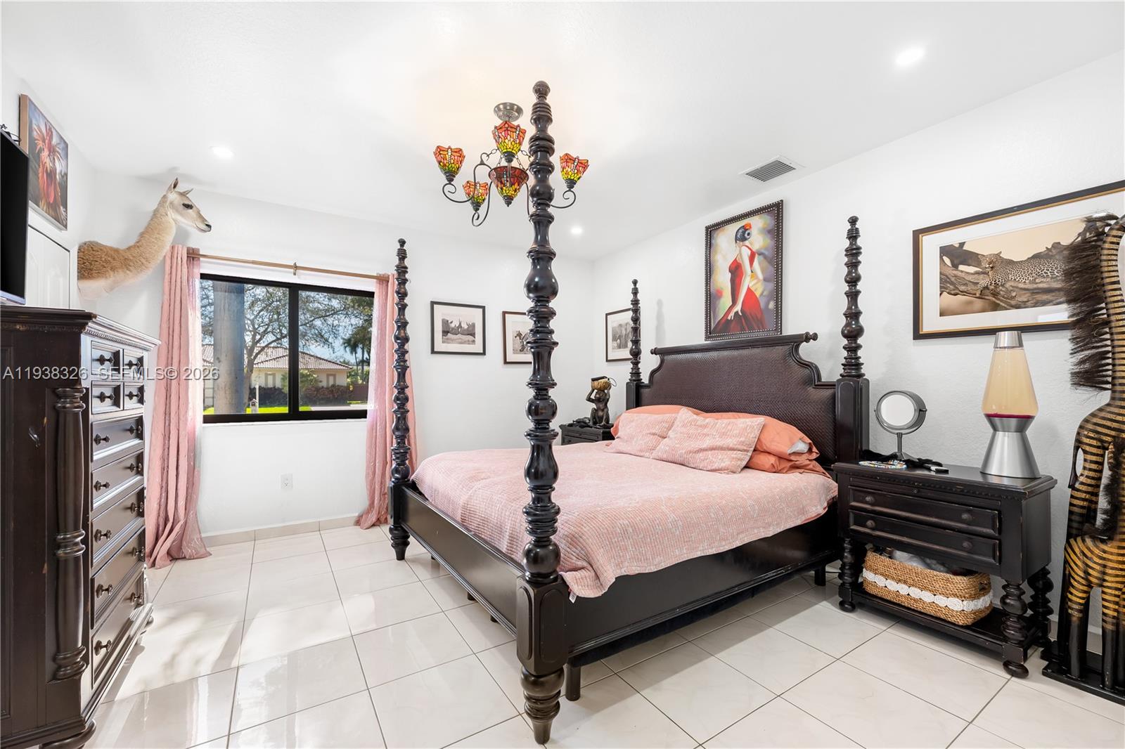 ROYAL GARDEN ESTATES - Residential