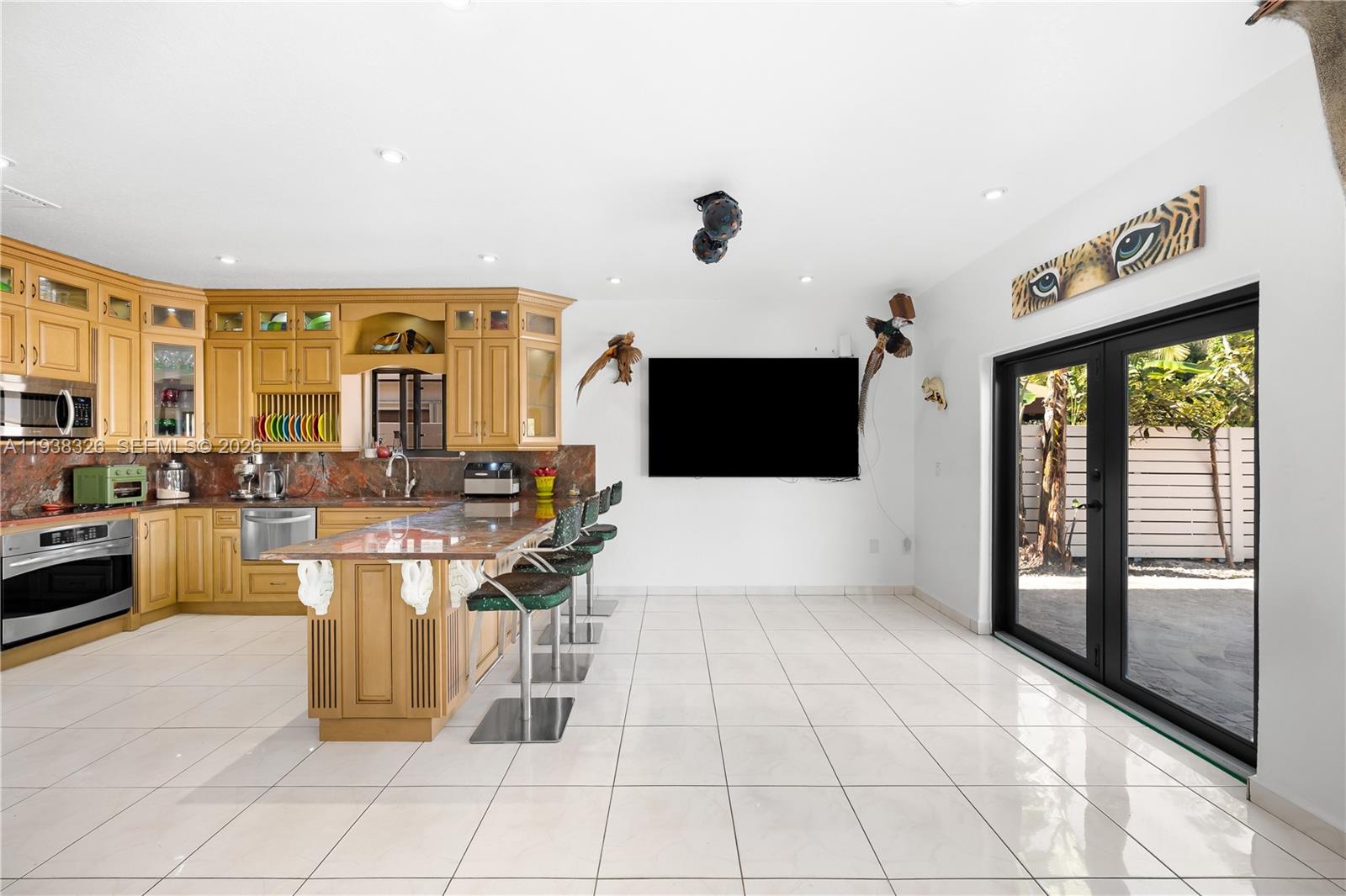 ROYAL GARDEN ESTATES - Residential