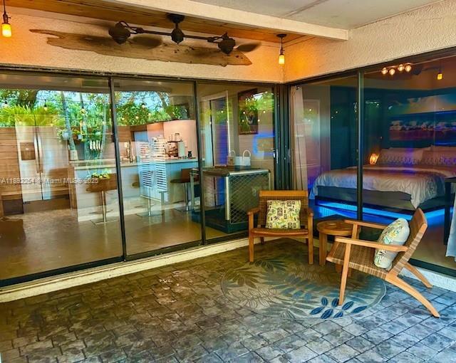 MIAMI LAKES WINDMILL GATE - Residential