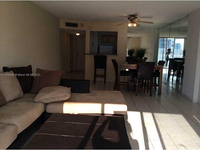 ADMIRALS PORT CONDO EAST - Residential