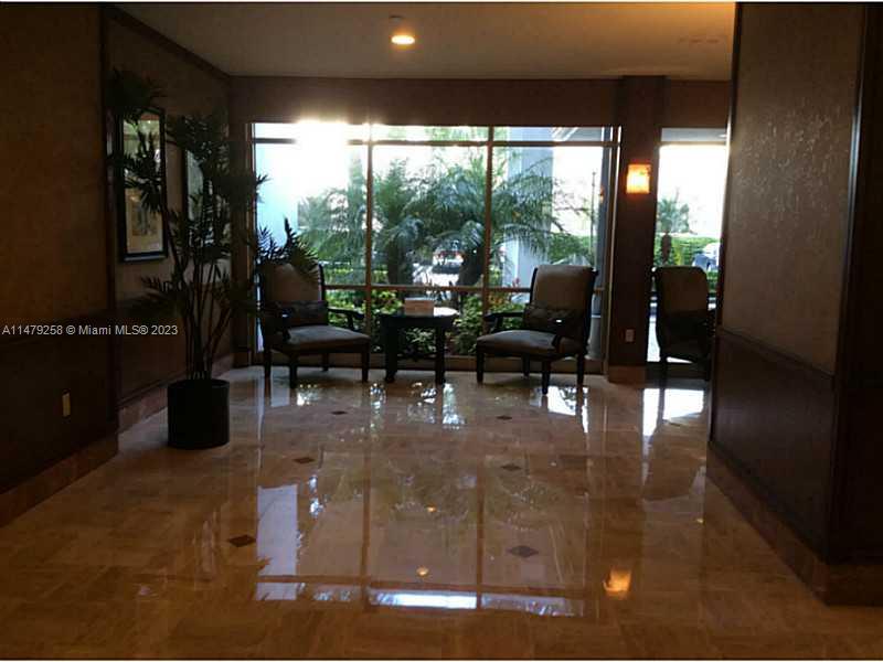 ADMIRALS PORT CONDO EAST - Residential