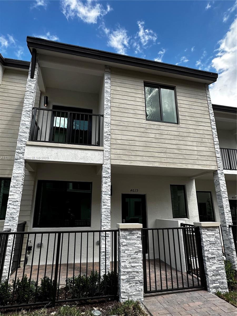 MUST SEE, UNIQUE OPPORTUNITY, NEW CONSTRUCTION | Luxurious Townhouse 4 bedrooms, 2 1/2 baths, and 2 car garage in Downtown Doral. 
Tile floor-first floor,  construction concrete floor-2nd floor ( floors and stair construction finish sold AS IS)
High end, Impact windows (PGT), 2 car Garage, Laundry second floor, 2nd floor balcony, garden view.
Quartz countertops and stainless steel appliances.
 
Fully equipped clubhouse and resort-style amenities such as pool, fitness center, basketball court, and more. Beautiful landscaping, Privacy fence, Covered porch, Walk to shopping/Restaurants, near City Place & expressways (Palmetto & Turnpike) A+ rated schools! Clubhouse/ Resort style Pool/Parks/Fitness center.
