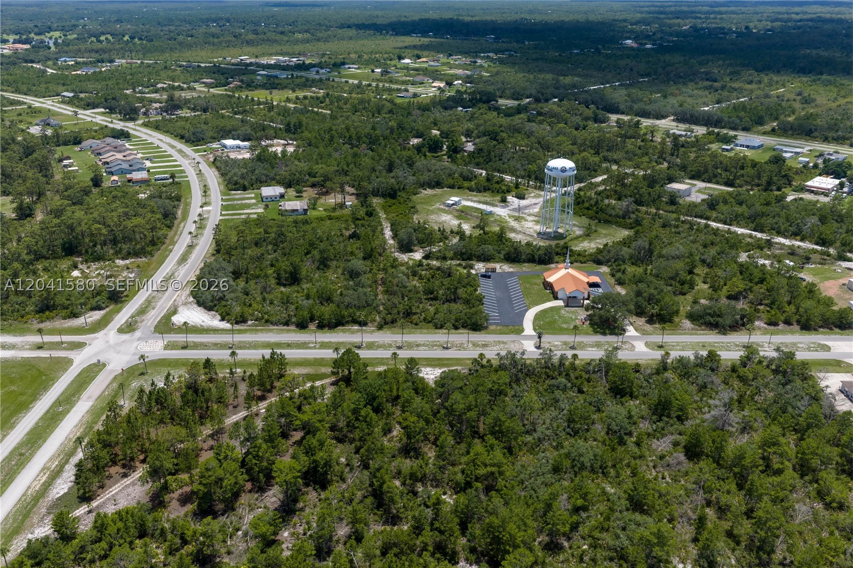 INDIAN LAKE ESTATES - Land