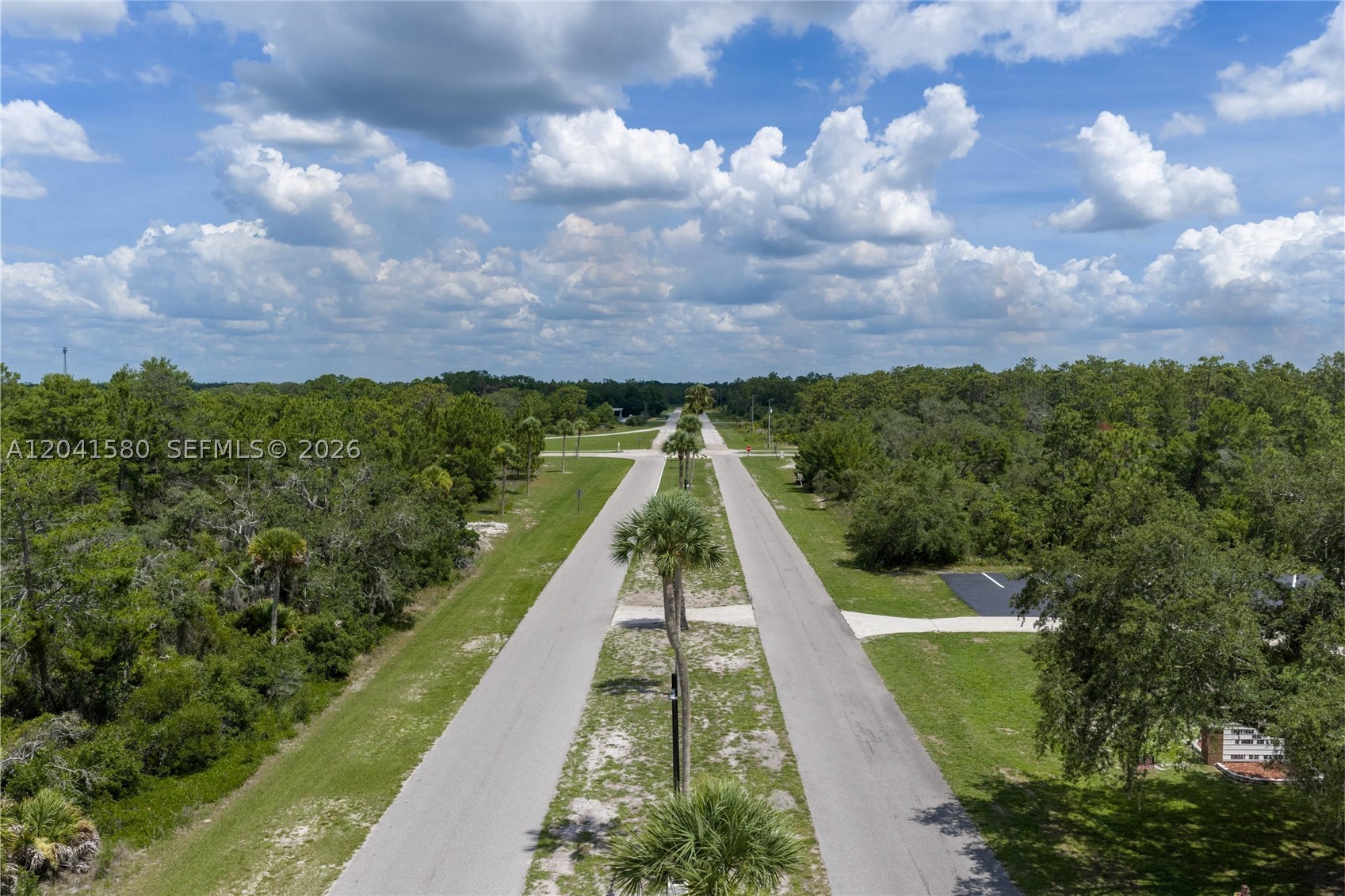 INDIAN LAKE ESTATES - Land